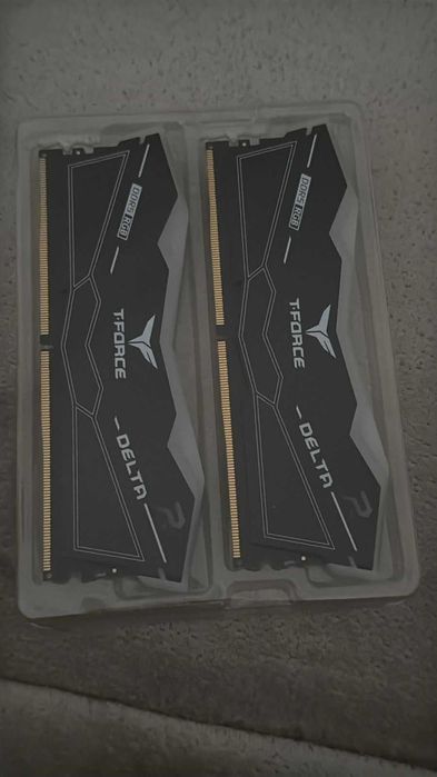 ОЗУ T-FoRce 32 gb  Delta RGB 2x16