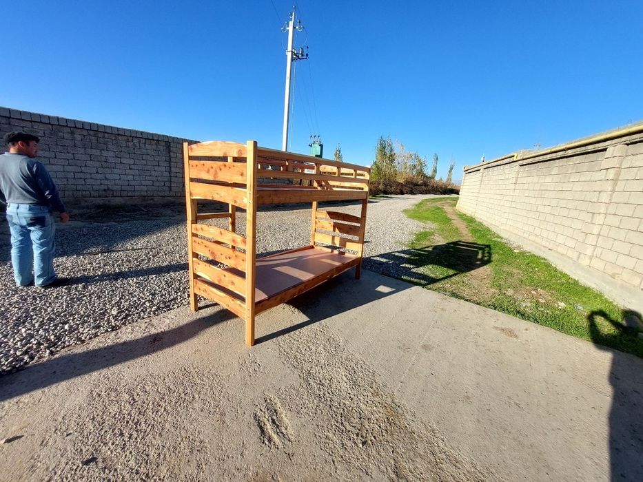 Двухъярусная кровать  tsexdan 1 chi qo'l