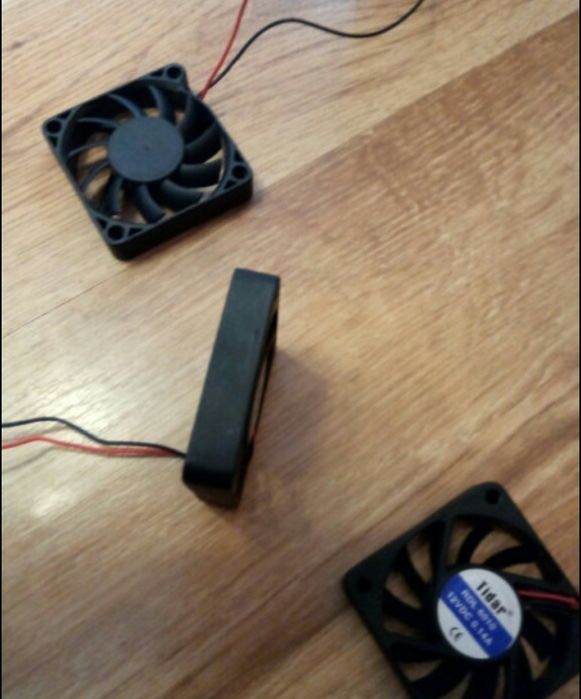 Cooler (ventilator) 12 V DC 60 x 60 x 10 mm, NOU !