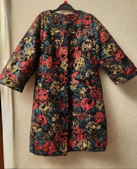 Пальто женское утепленное