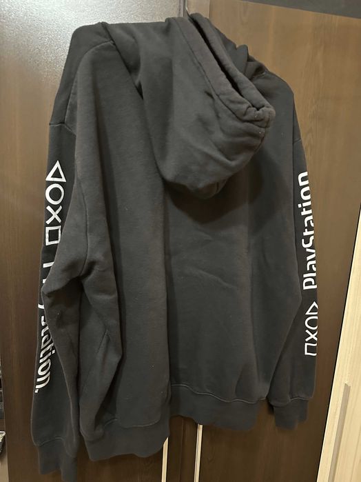 PlayStation суичър (H&M) - XL размер
