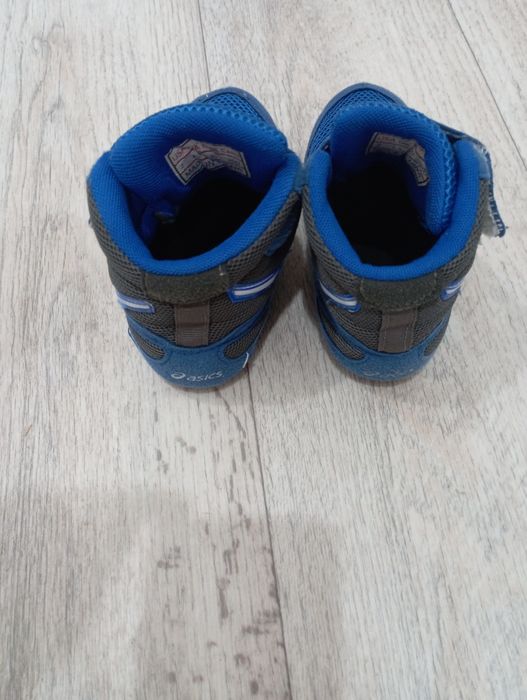 Продам срочно борцовки