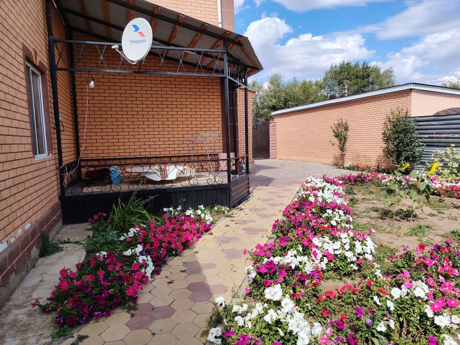 Коттедж 350 кв м Юго-Восток