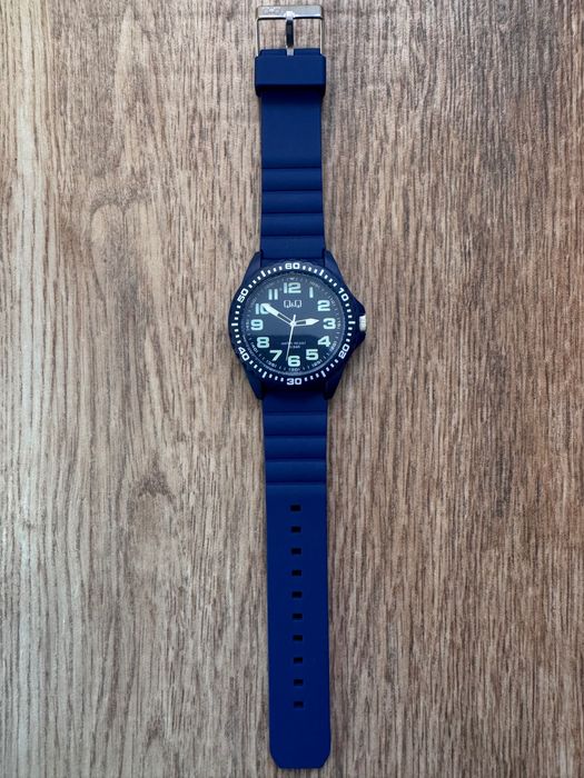 Обикновен Часовник