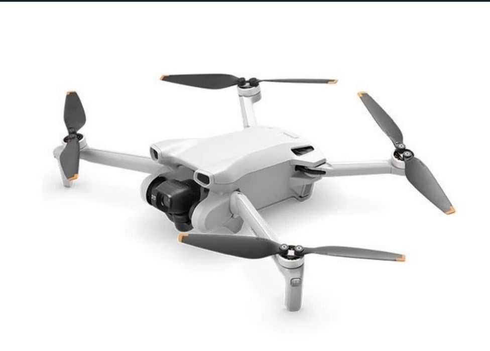 DJI Mini 3 Fly More Combo Sigilată