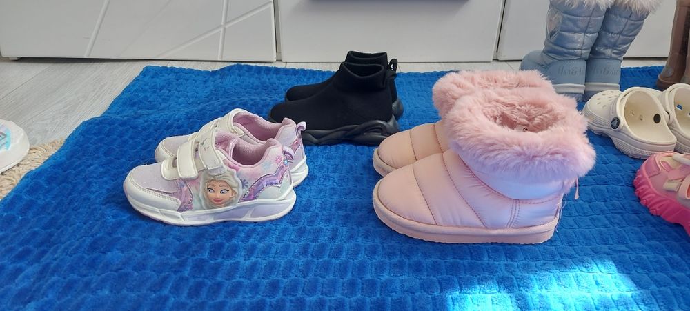 Loturi de Incaltaminte pentru copii
