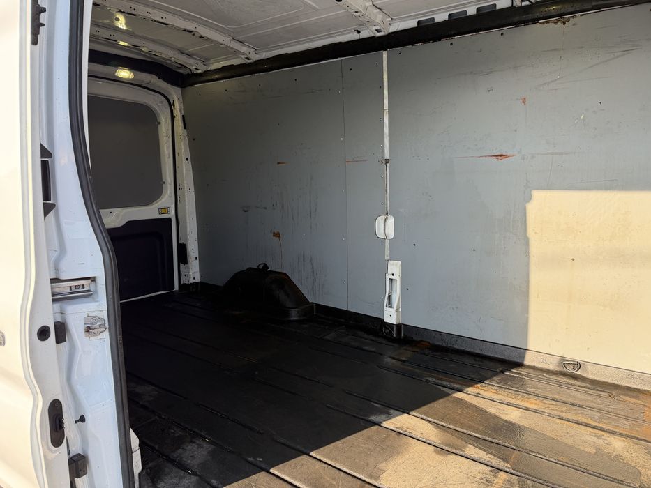 Ford Transit 2016 2.0TDCi Euro 6 Autoutilitară *TVA Inclus/Deductibil*