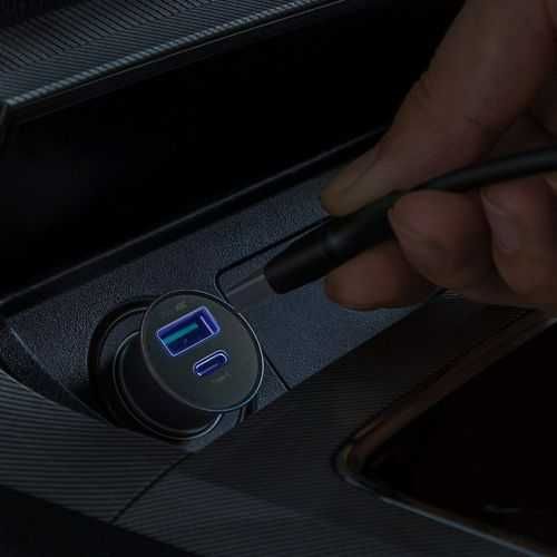 Автомобильное зарядное устройство Baseus Car Charger 30W 
CCYS-C01