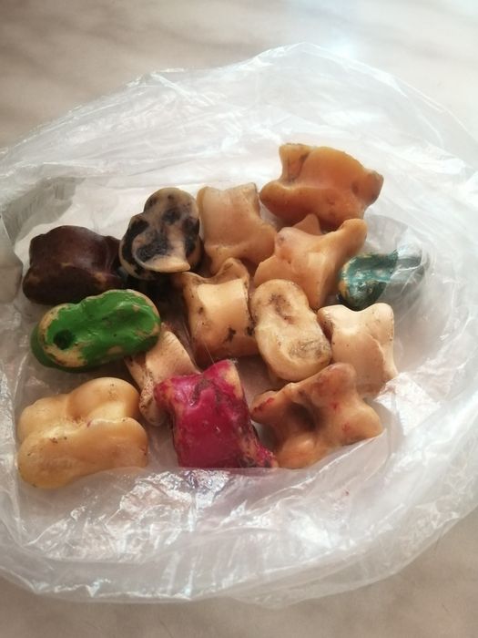 Игрушки киндеры и мослы