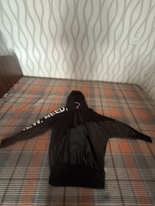 Продам женские вещи