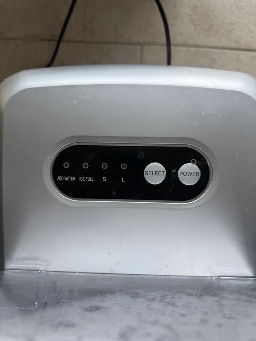 Продавам Ледогенератор H.Koenig KB14, Капацитет 12кг/24 ч, 2.1 л, 150W, Сив