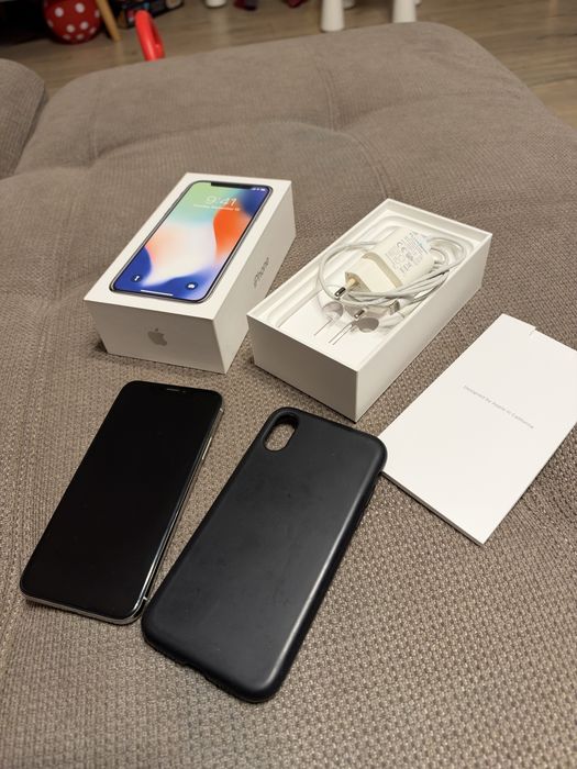 iPhone X, Silver, 64 GB