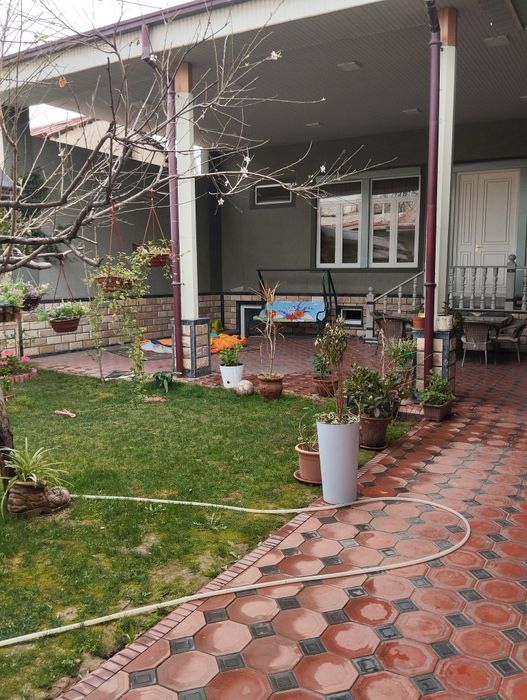 Toshkent shayhantohur tinchlik mahalada uy sotamiz 4.5 sutuk