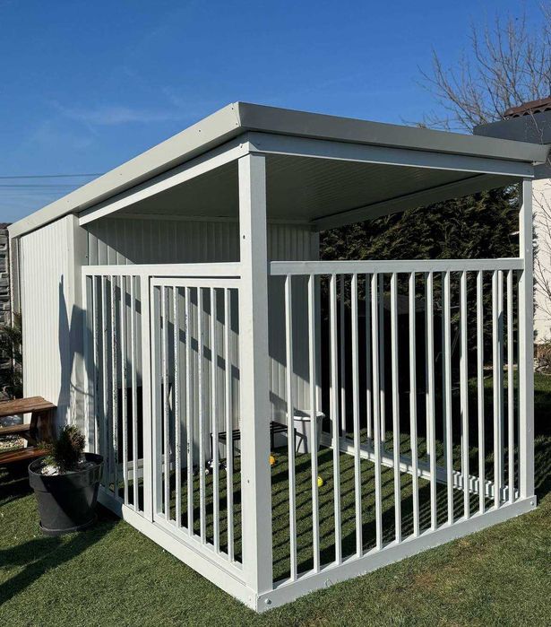 Țarc câini + cușcă încălzită (panouri sandwich) | 2 nivele | 3500 lei