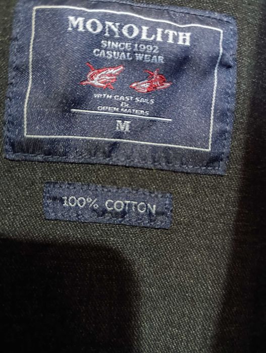 Мужская джинсовая рубашка.