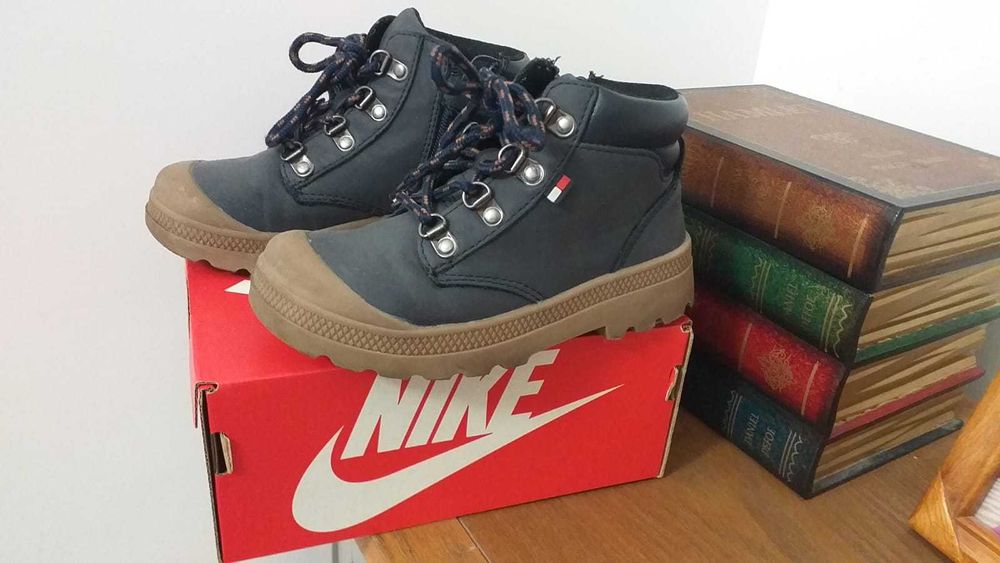Ghete Tommy Hilfiger copii marime 29