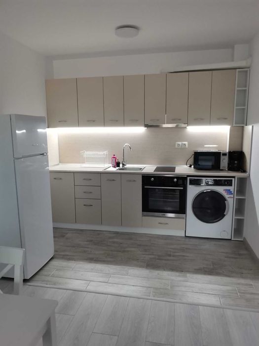 Дава се под наем Двустаен апартамент в Панагюрище - 70 кв.м за 357 € - Снимка #4