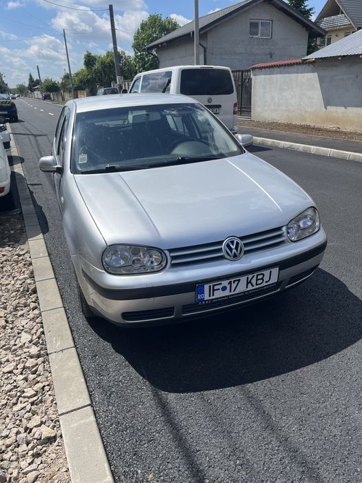 Golf 4 fara rugina  masina intretinuta  functionala km reali se poate dovedi , acte valabile itp facit de  aproximativ o luna  asigurare , rovineta
