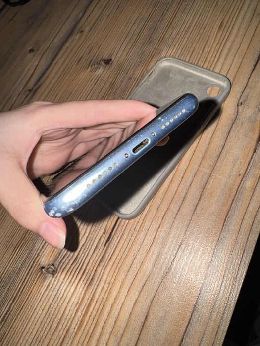 Iphone xr (blue) 128gb