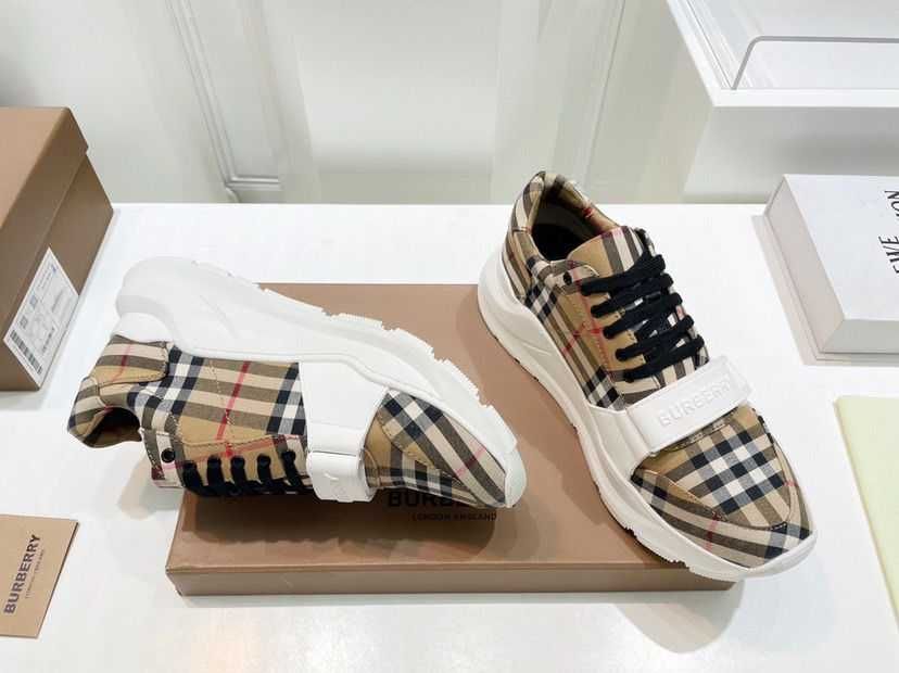 Sneakers Burberry