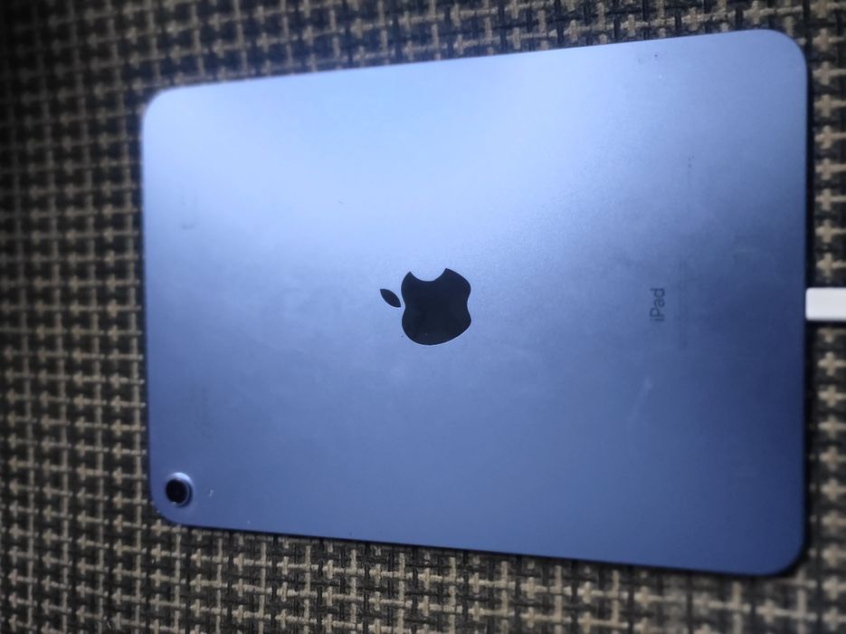 iPad 10 gh 64 gb