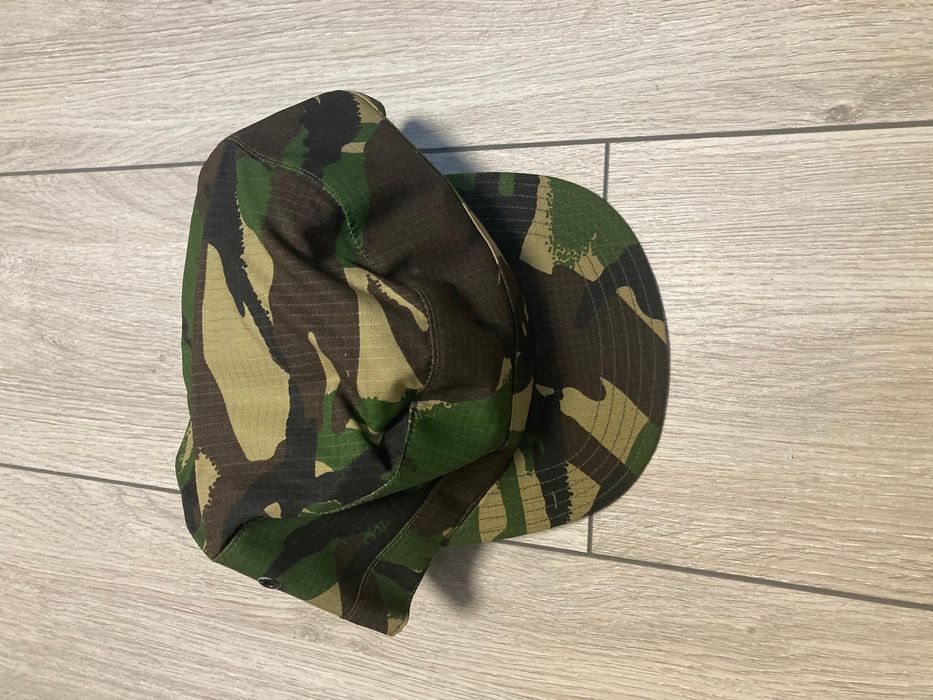 Scurta / Echipament imbracaminte pescuit / vanatoare nou