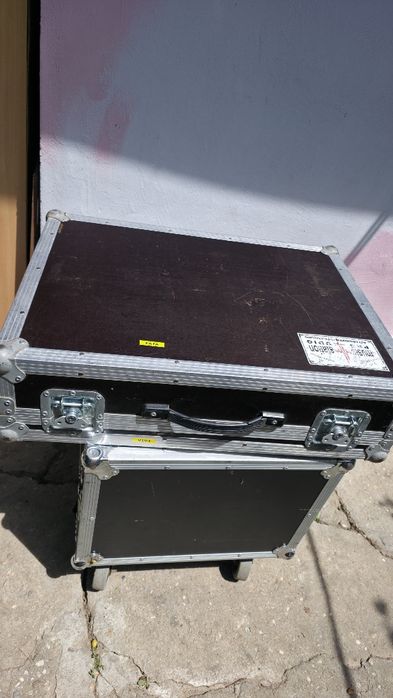 Vând  QSC pl340( dynacord cms/d12)
