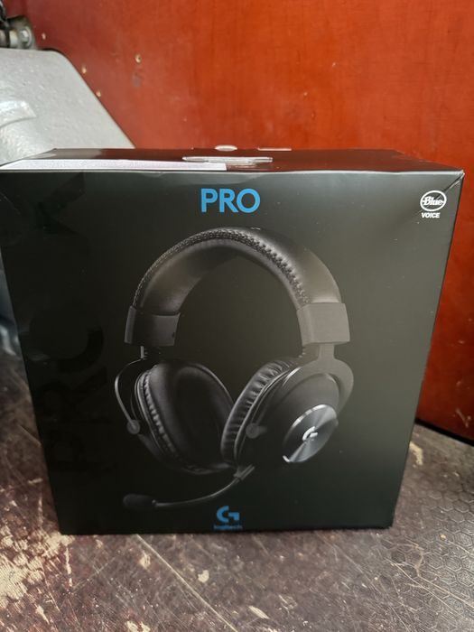 Vand casti Logitech Pro X