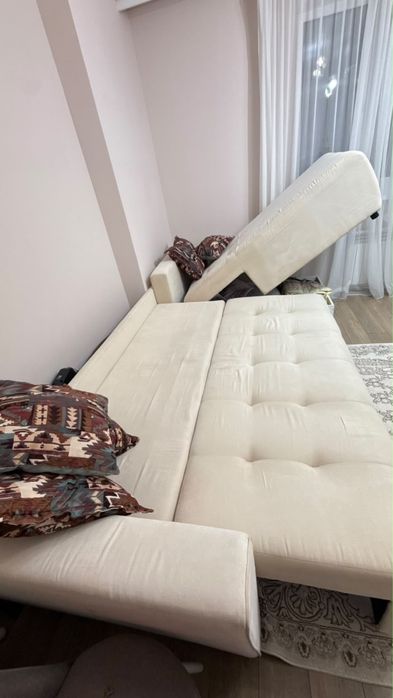Продам диван в отличном состоянии