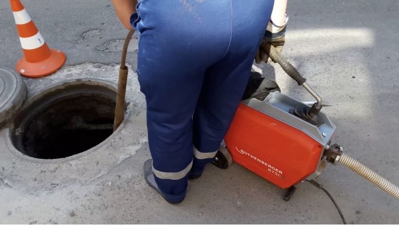 Прочистка канализационных труб