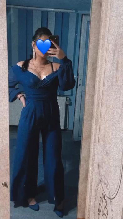 Vând salopeta de seara