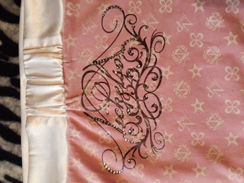 Розово/ Бял Лот