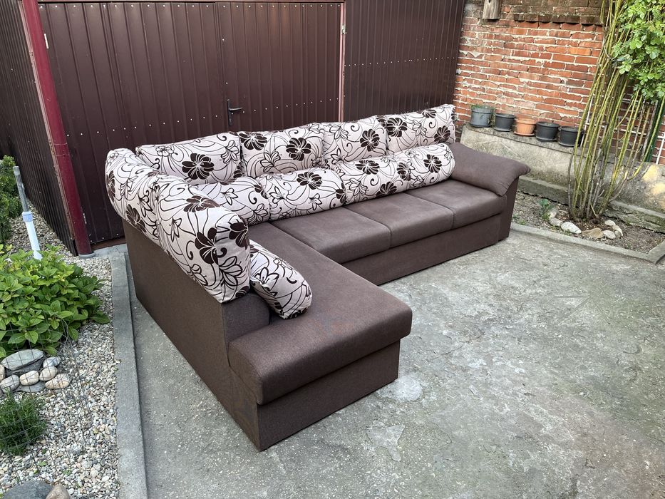 Vând Colțar Extensibil cu Funcție Relaxare și Ladă Depozitare, Modern