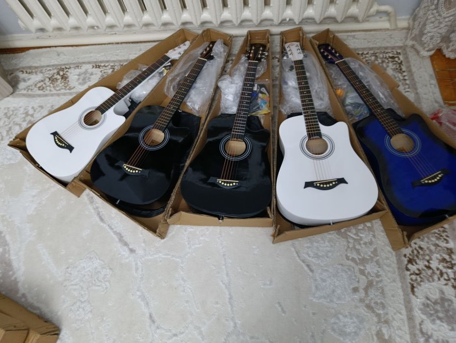 акустические гитары