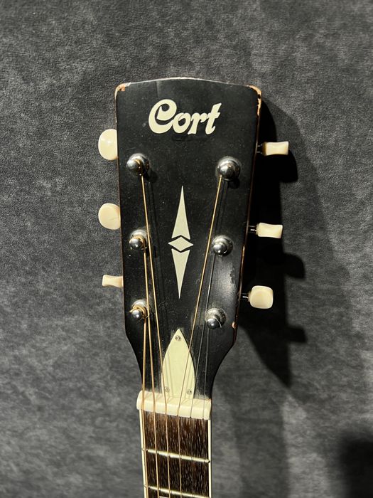 Гитара Cort. CJ retro vsm, производство Индонезия