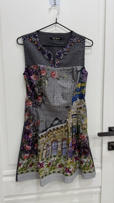 Платье трикотажное