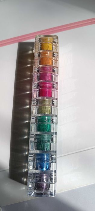 Oferta seturi 9 pigmenti Bella Pierre