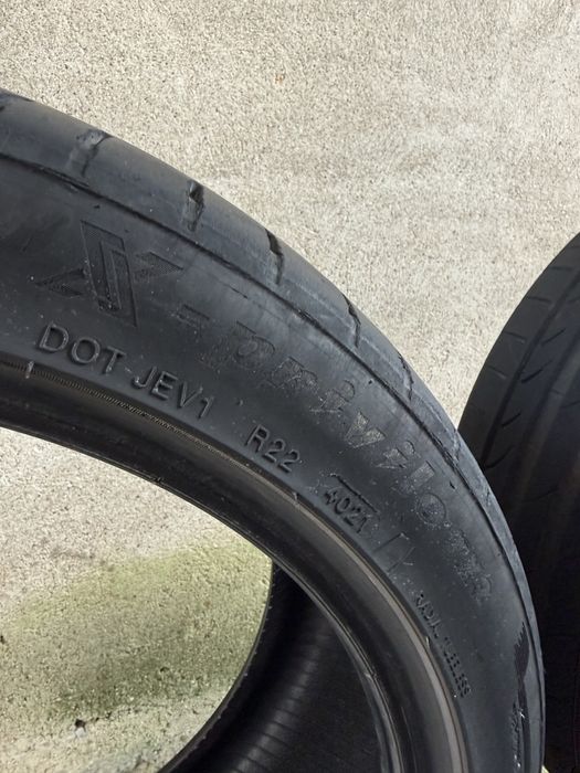 Летни Гуми 245/40/R19