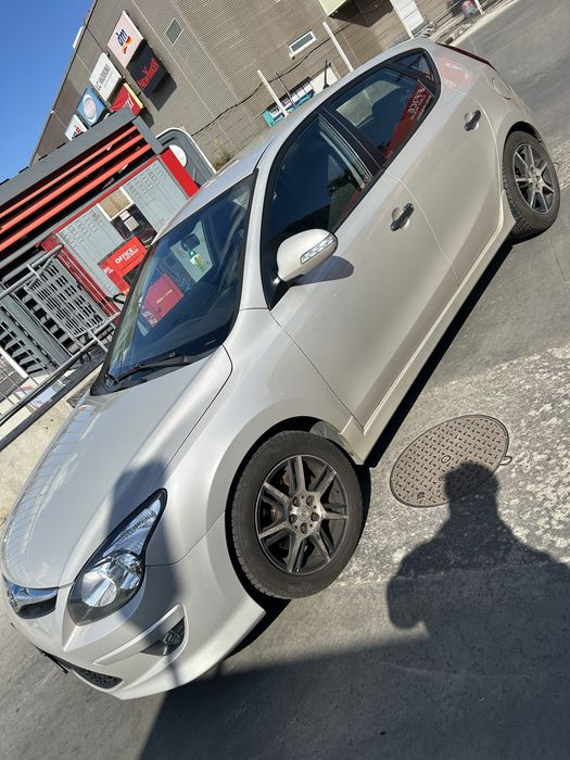 Hyundai i30 2011