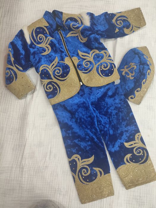 Костюм детский, новый, праздничный