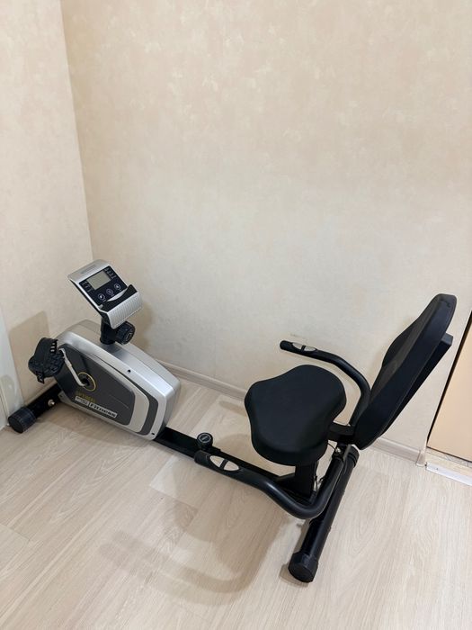 Горизонтальный велотренажёр Start Line Fitness OPTIMAL