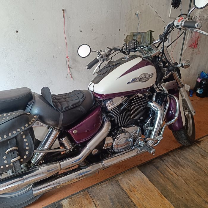 Honda Shadow 1100