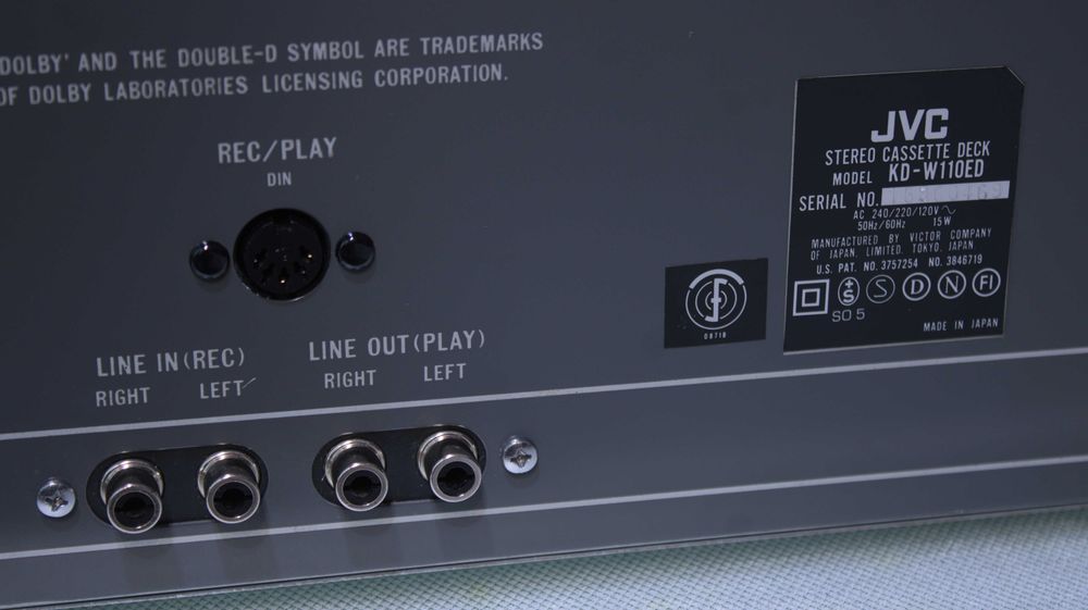 Dubludeck  Jvc KD-W110.
