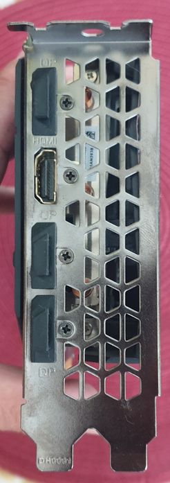 Продавам Gigabyte GeForce GTX 1660 6GB
