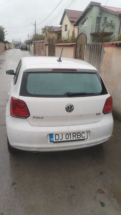 Vând vw polo 2010