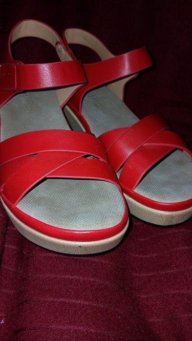 Из США, женские босоножки от бренда "Patrizia" (линейка от Spring Step