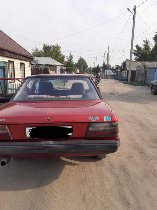 Продам машину Форд Таунус 83 года