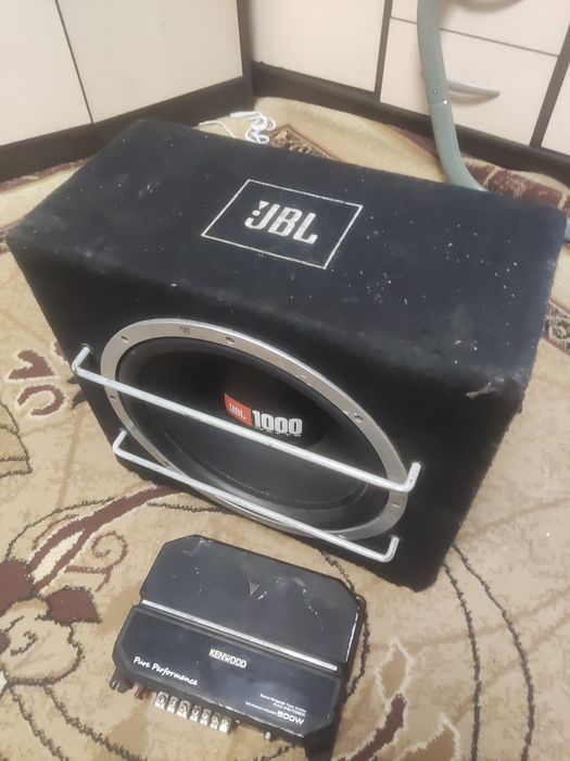 Продам самбуфер jbl