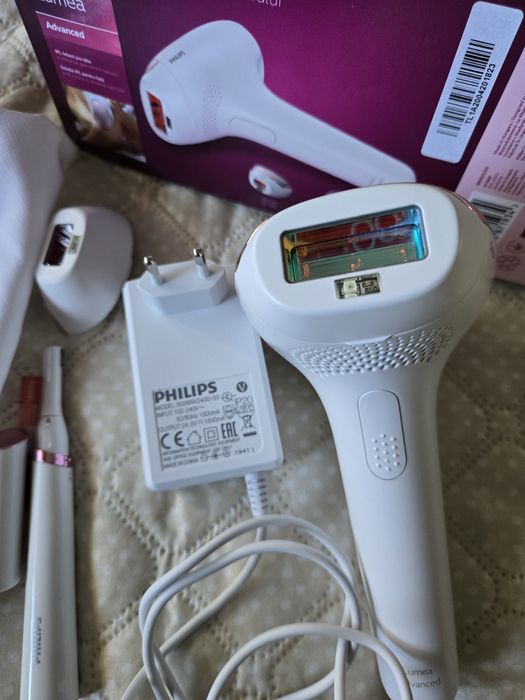Фотоепилатор Philips Lumea