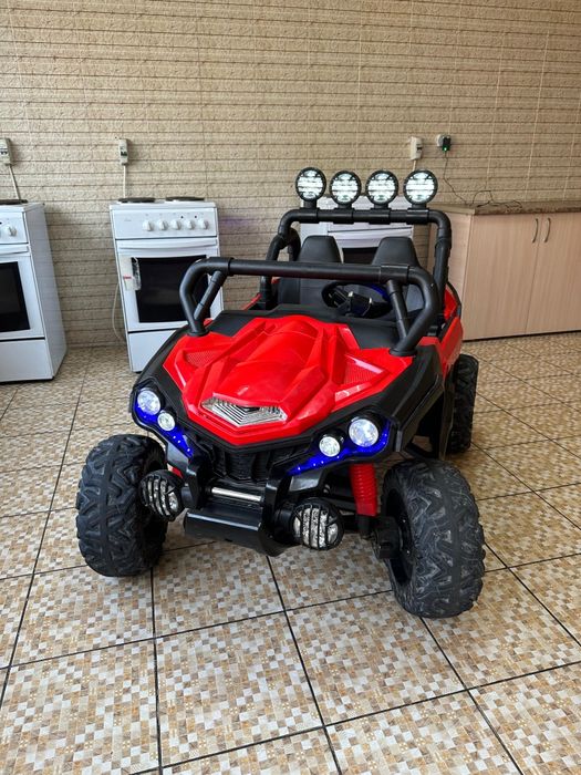 Детский машина двух мест